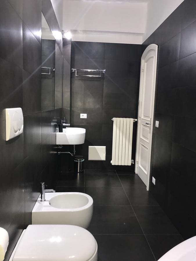 B&B National 5 Bari Esterno foto